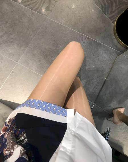 欧美成熟丝袜穿搭_BD国语天堂在线